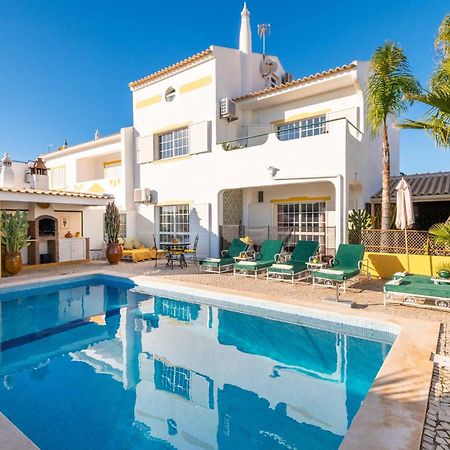 Villa Galé Sun - 5bed with free wifi, AC, private pool, 5 min from the beach Guia  Extérieur photo